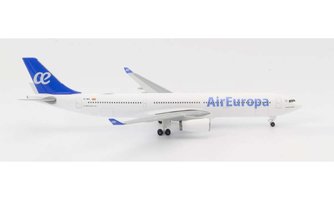 AIRBUS A330-300 "FRANCISCA ACERA" - Air Europa